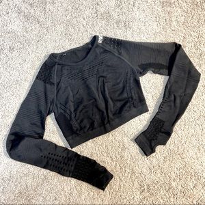 NWOT Gymshark Energy Seamless Long Sleeve Crop